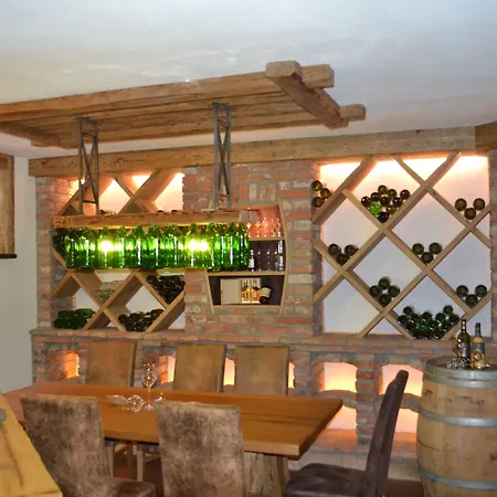 ペンションバールヴァイン 4*