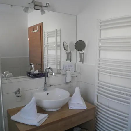 ゲストハウス ペンションバールヴァイン ザルツブルク