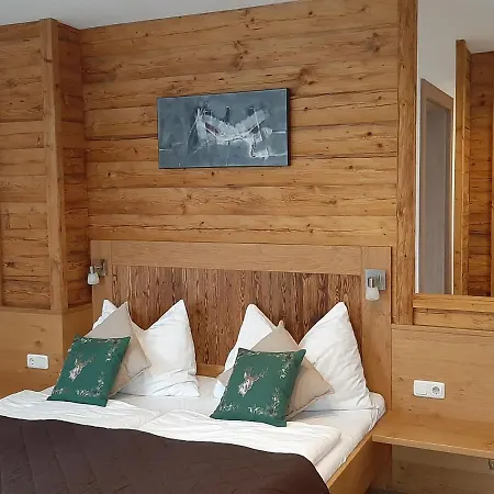 Ballwein Guest house 2*