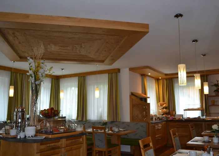 Ballwein בית הארחה